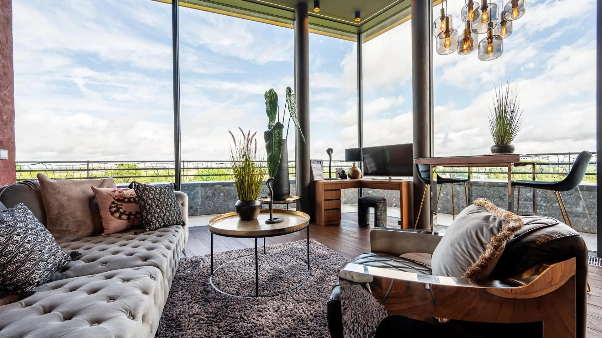Meiser Design Hotel ディンケルスビュール 4*,